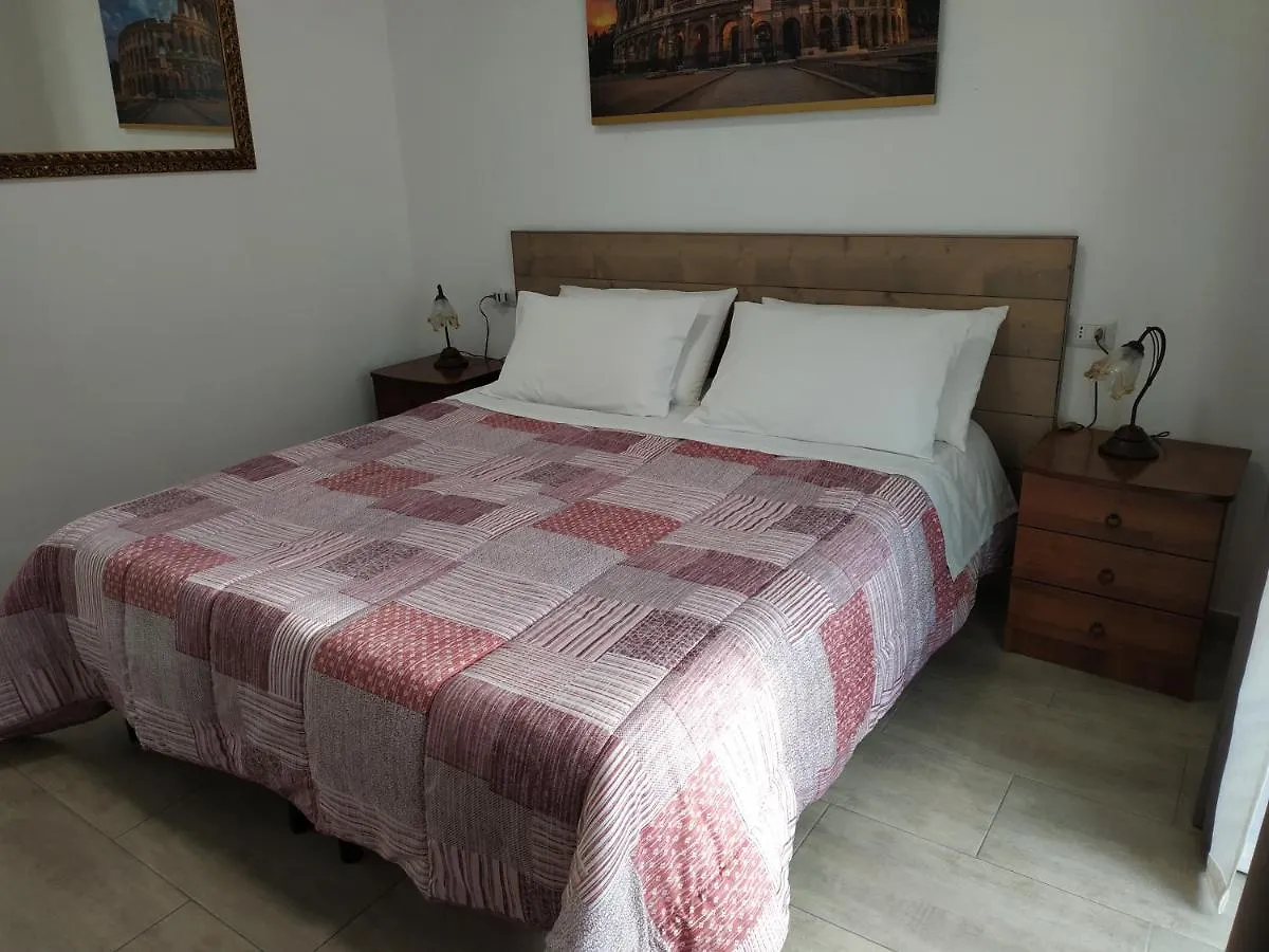 ***** Couette-café Bed and Breakfast Un Passo Dal Mare à Fiumicino Italie